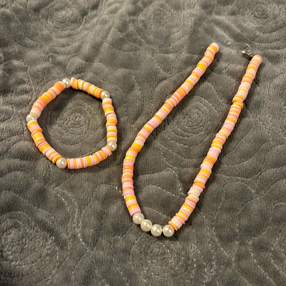 Pink sherbet stretchy necklace and bracelet set girls